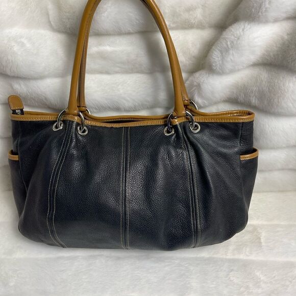Paola by Perlina black soft pebble leather shoulder bag with tan traps &… - Picture 4 of 16